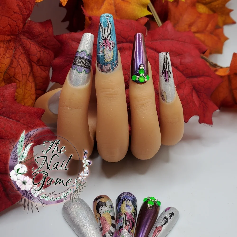 Press On Nails - Picture 7 of 13